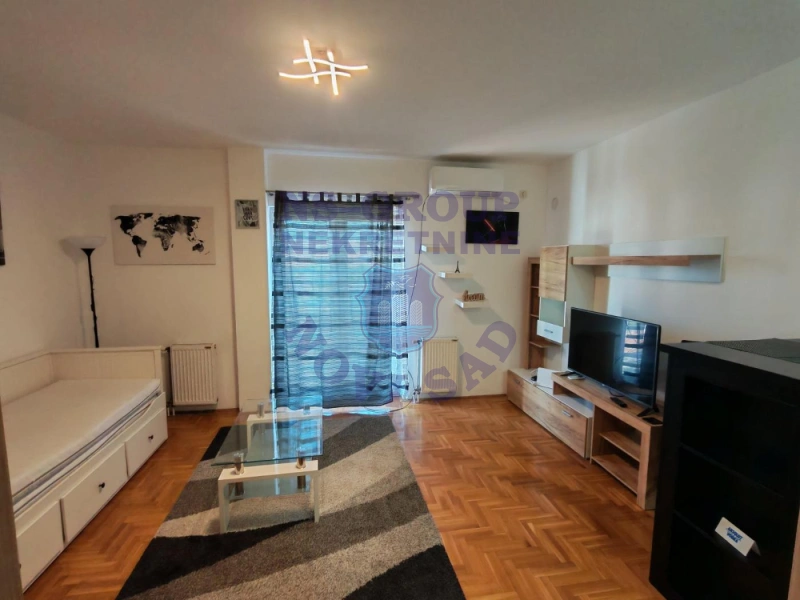 stan na prodaju Novi Sad, 26m2 577412