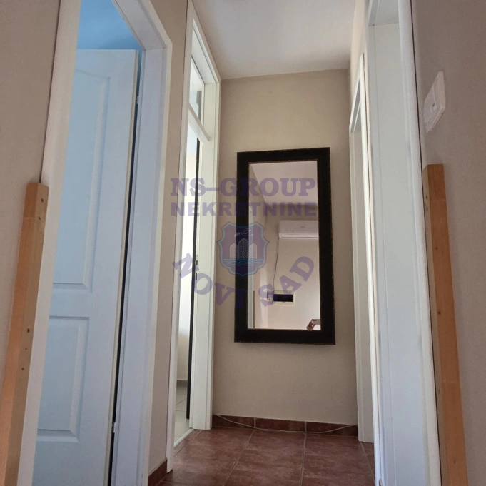 Stan na prodaju Novi Sad 70m2, 17409