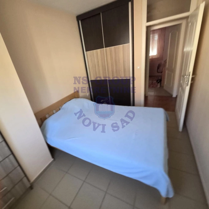 Stan na prodaju Novi Sad 70m2, 17409