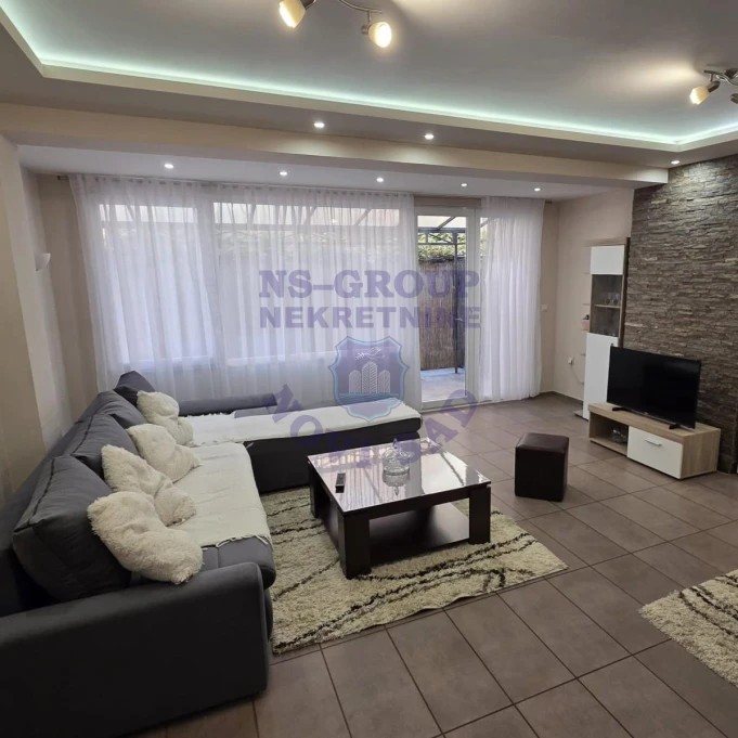 stan za izdavanje Novi Sad, 70m2 17409