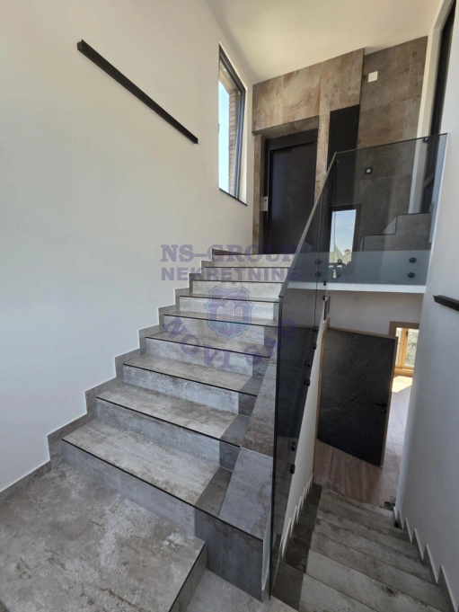 Stan na prodaju Novi Sad 152m2, 577491