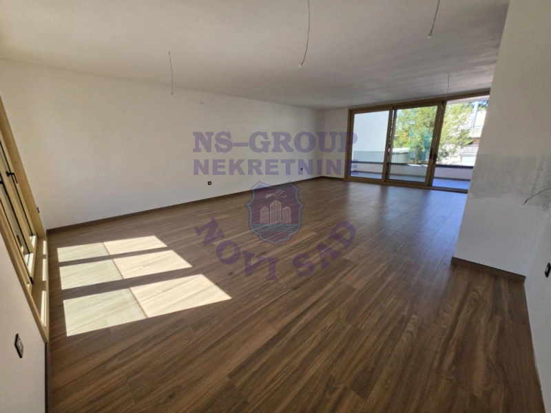 stan na prodaju Novi Sad, 143m2 577490