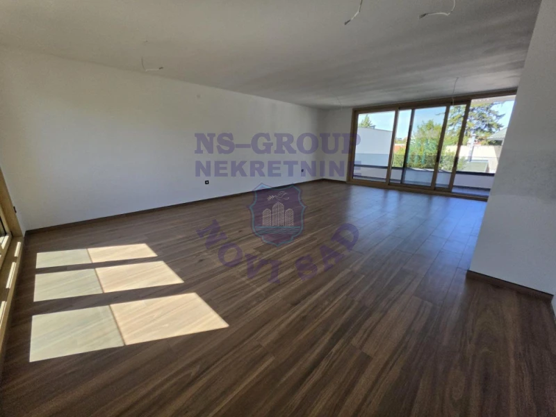 stan na prodaju Novi Sad, 152m2 577491