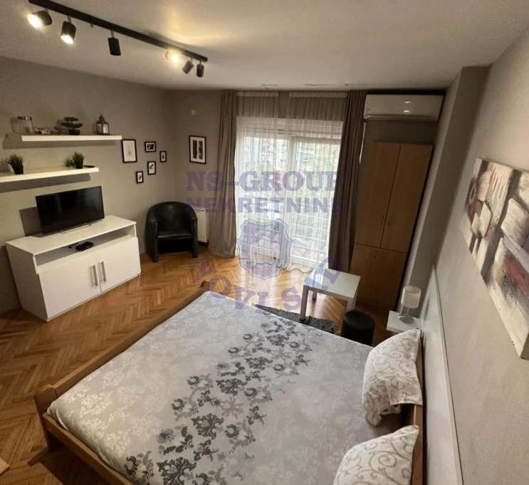 stan na prodaju Novi Sad, 25m2 577424