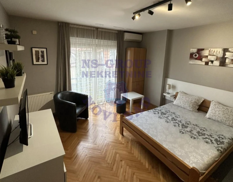 Stan na prodaju Novi Sad 25m2, 577424
