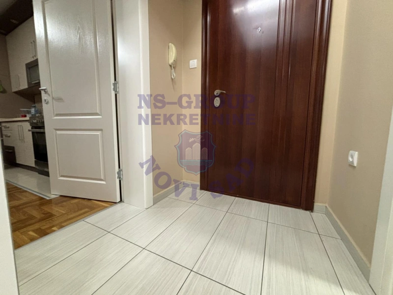 Stan na prodaju Novi Sad 40m2, 577568