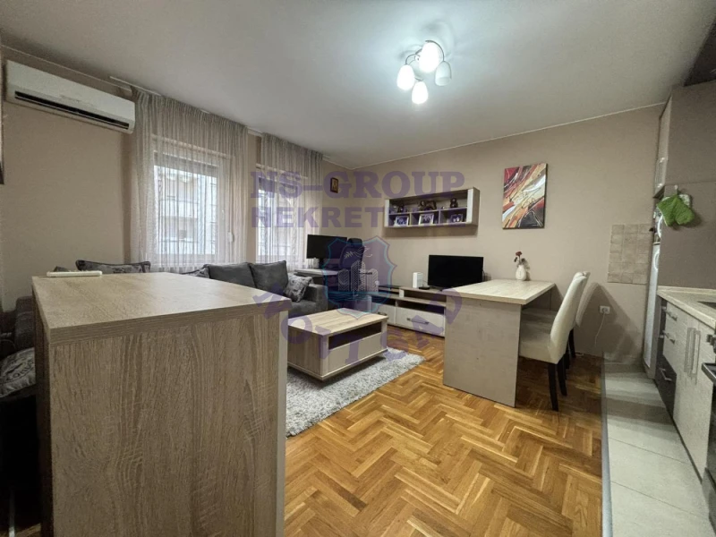 Stan na prodaju Novi Sad 40m2, 577568