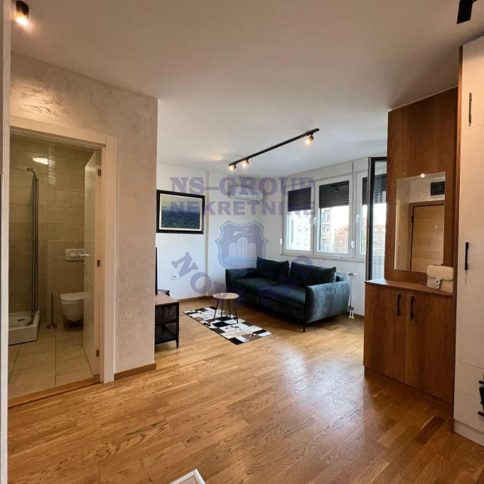 stan na prodaju Novi Sad, 27m2 577611