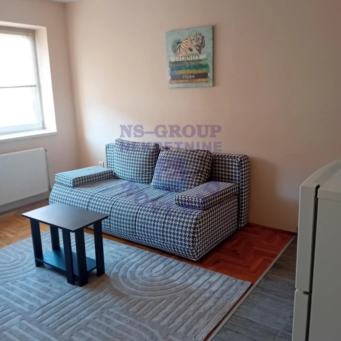 stan za izdavanje Novi Sad, 27m2 11212