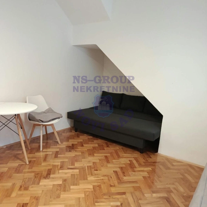 stan za izdavanje Novi Sad, 28m2 16896