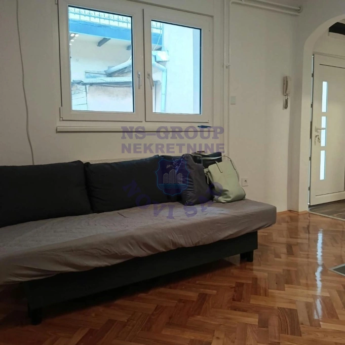 Stan na prodaju Novi Sad 28m2, 16896