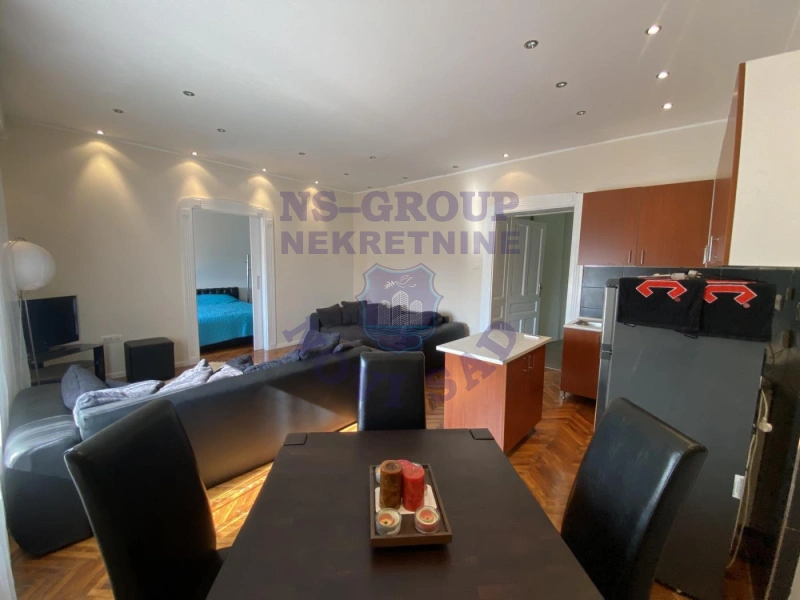 Stan na prodaju Novi Sad 63m2, 577516