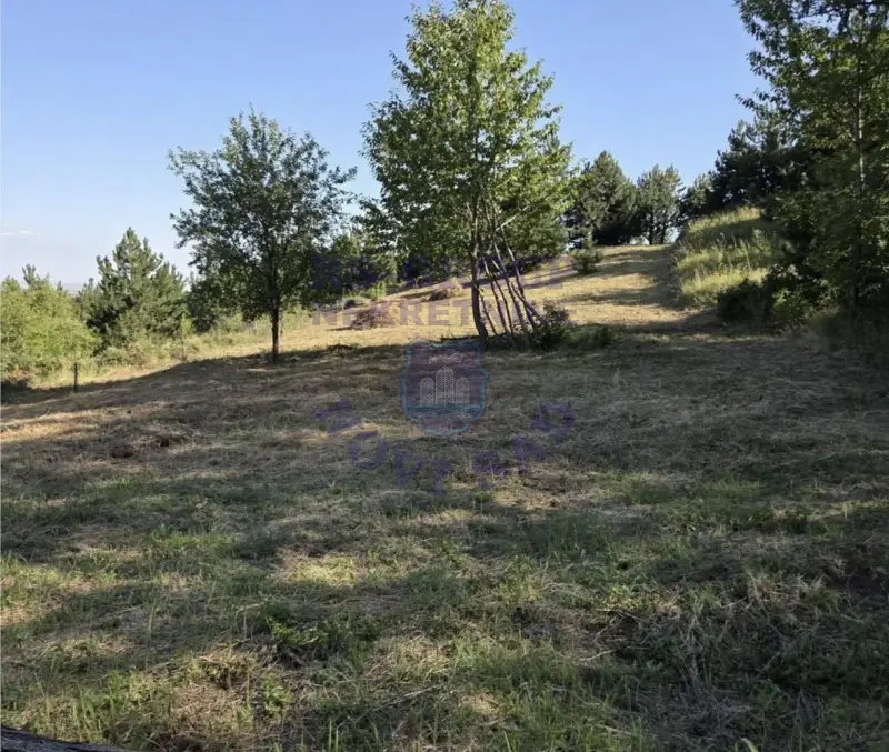Plac na prodaju Jazak 1000m2, 577606