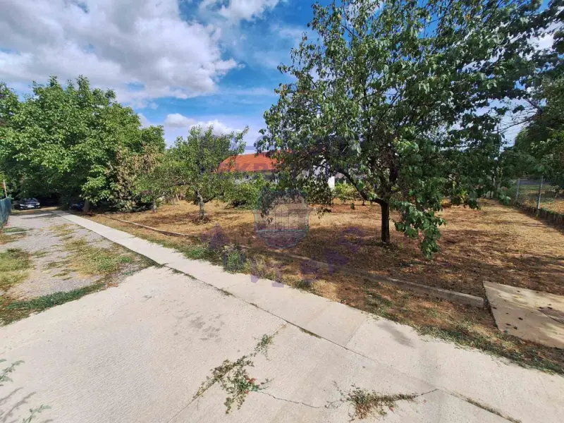 kuca na prodaju Petrovaradin, 62m2 577570