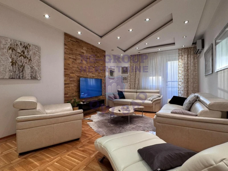 stan na prodaju Novi Sad, 129m2 577620