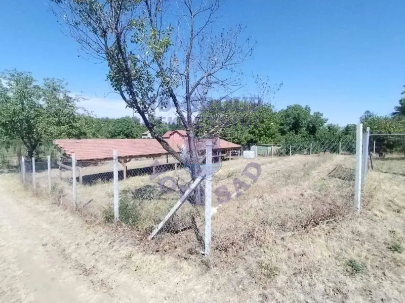 Plac na prodaju Petrovaradin 1580m2, 577637