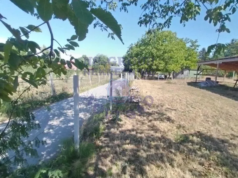 plac na prodaju Petrovaradin, 1580m2 577637