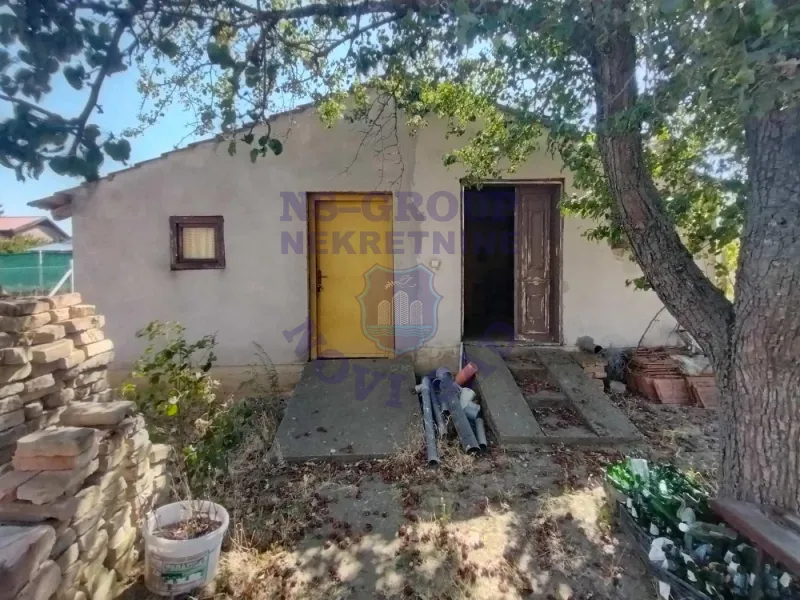 Plac na prodaju Petrovaradin 1580m2, 577637