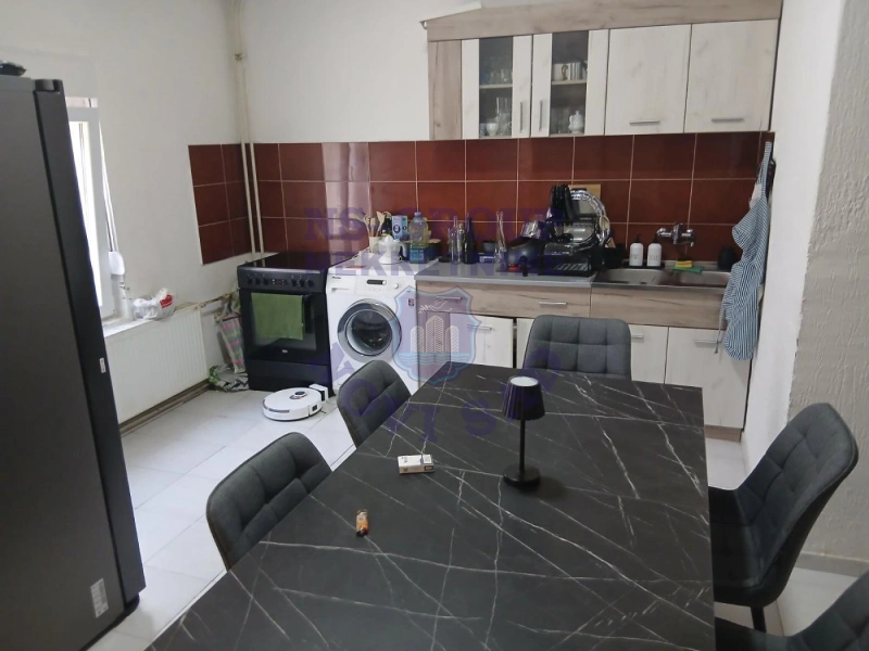 Kuća na prodaju Novi Sad 180m2, 577672