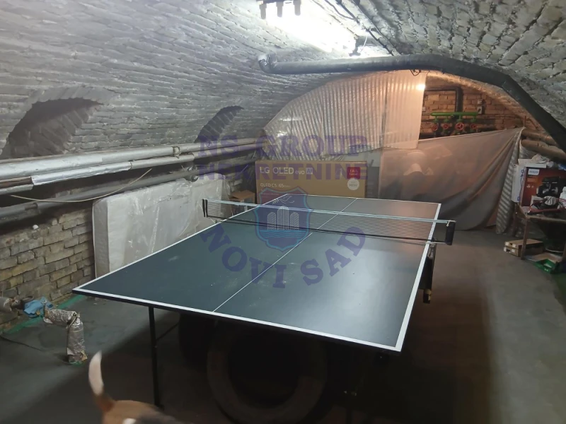 Kuća na prodaju Novi Sad 180m2, 577672