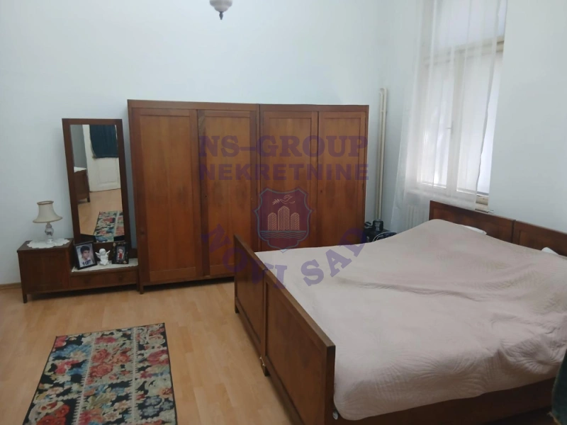 Kuća na prodaju Novi Sad 180m2, 577672