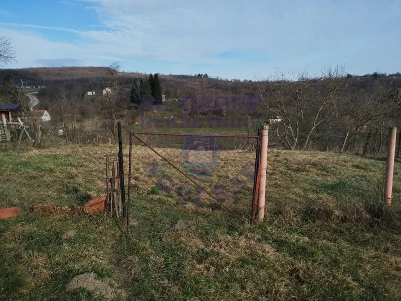 plac na prodaju Vrdnik, 1011m2 577715