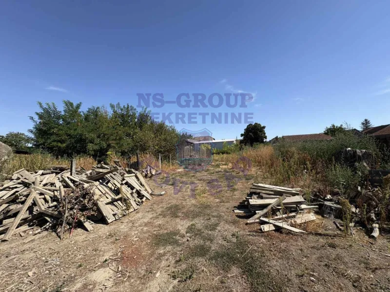 plac na prodaju Begeč, 1313m2 577663