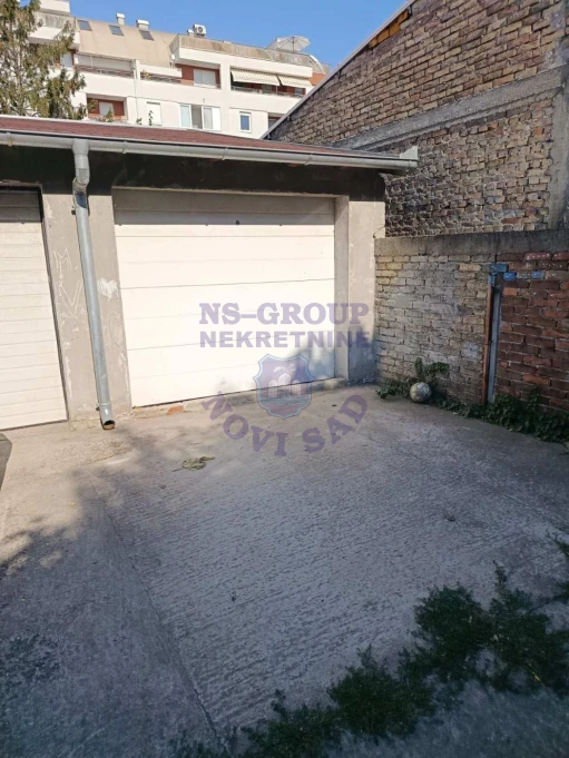 garaza na prodaju Petrovaradin, 18m2 577678
