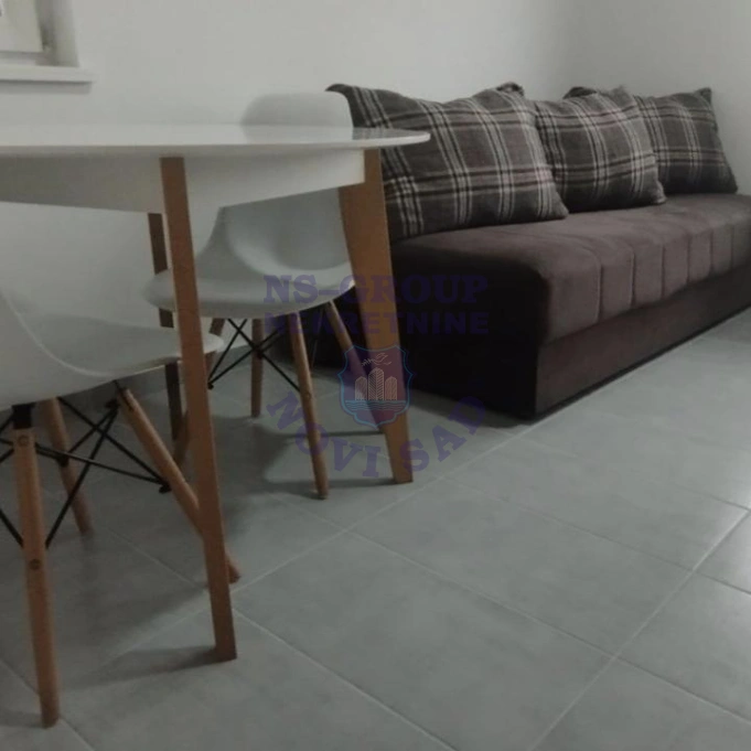Stan na prodaju Novi Sad 25m2, 577631