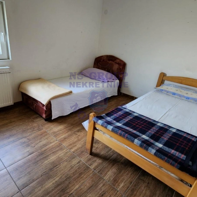 Stan na prodaju Petrovaradin 100m2, 17315