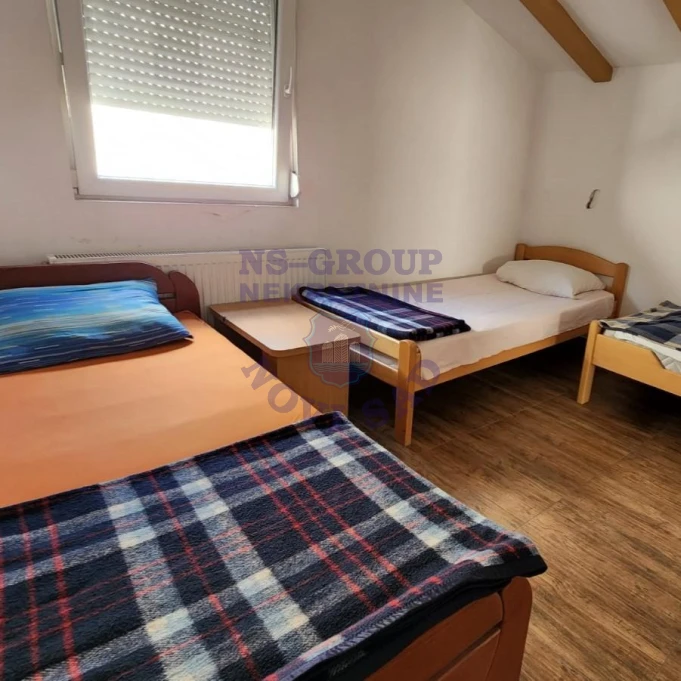 Stan na prodaju Petrovaradin 100m2, 17315