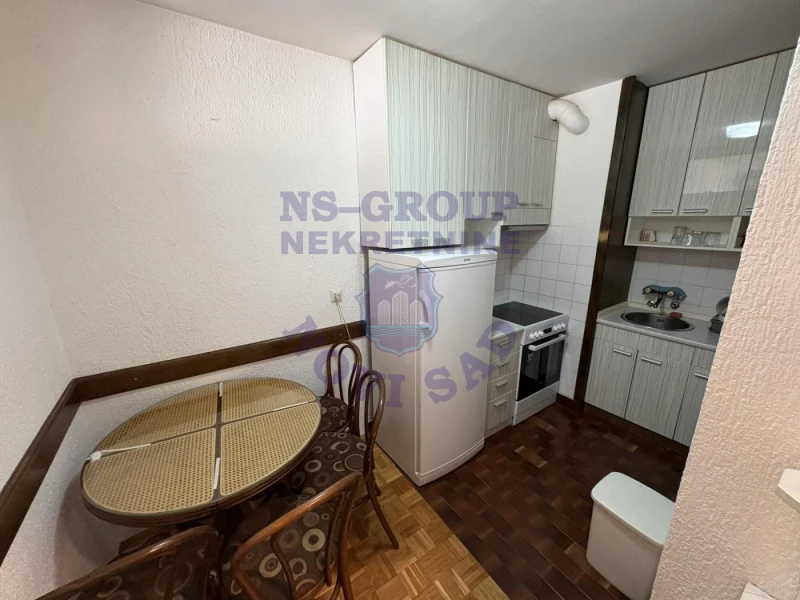 Stan na prodaju Novi Sad 32m2, 576420