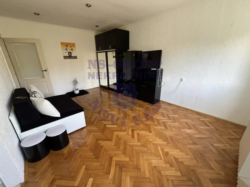 stan na prodaju Novi Sad, 26m2 577740