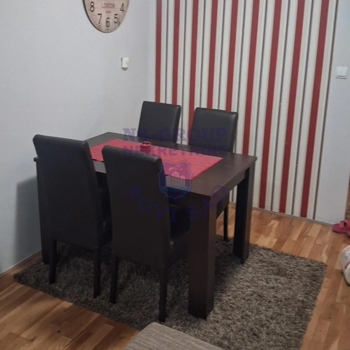 Stan na prodaju Novi Sad 40m2, 17431