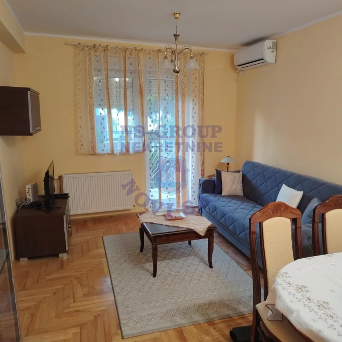 stan na prodaju Novi Sad, 43m2 17452
