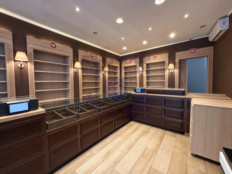 lokal na prodaju Novi Sad, 70m2 577712