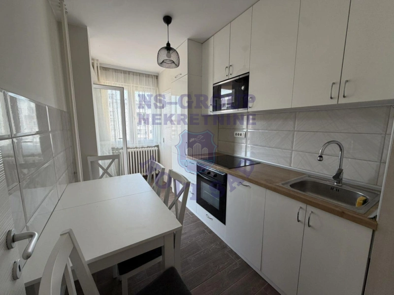 Stan na prodaju Novi Sad 64m2, 577838