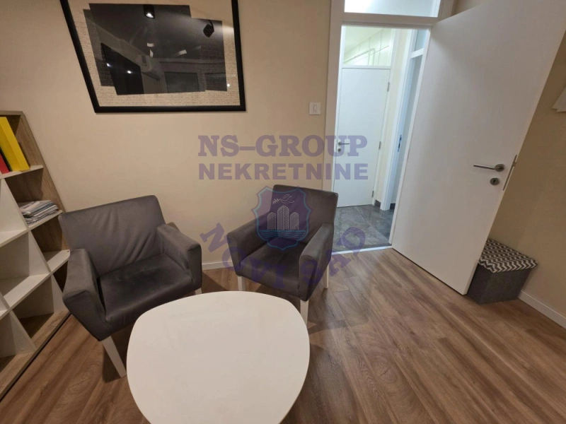 Stan na prodaju Novi Sad 40m2, 577835