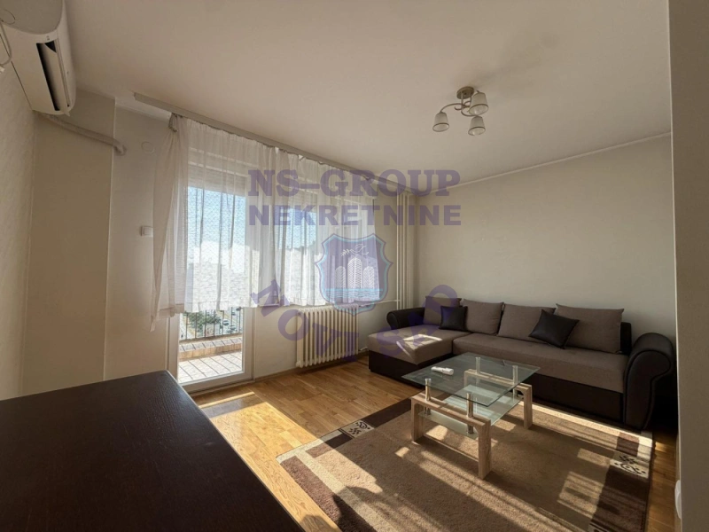 stan na prodaju Novi Sad, 64m2 577838