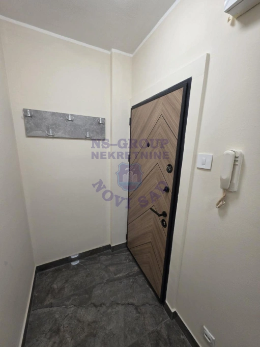 Stan na prodaju Novi Sad 40m2, 577835