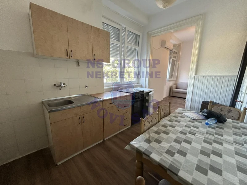 Stan na prodaju Sremska Kamenica 45m2, 577843