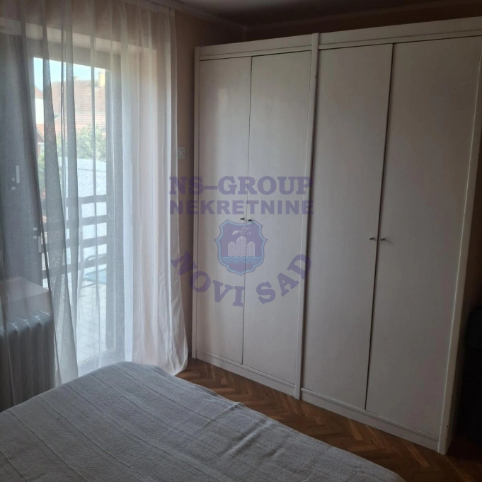 Stan na prodaju Novi Sad 70m2, 17410