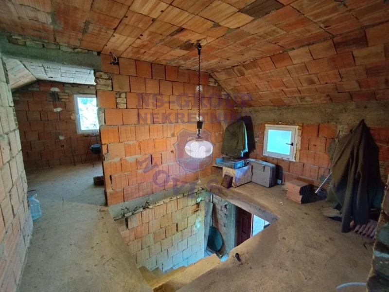 Kuća na prodaju Petrovaradin 145m2, 577892