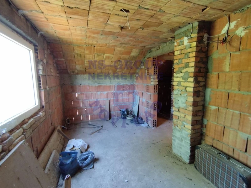 Kuća na prodaju Petrovaradin 145m2, 577892