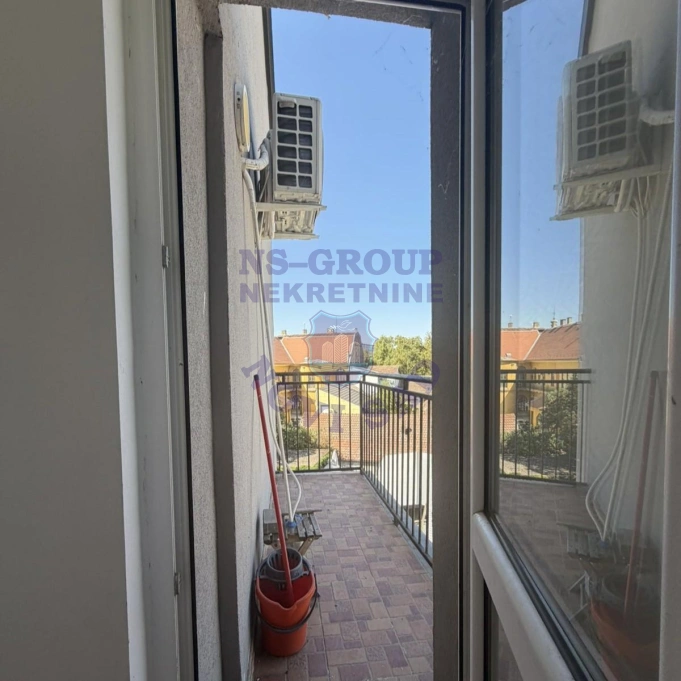 Stan na prodaju Novi Sad 55m2, 11359