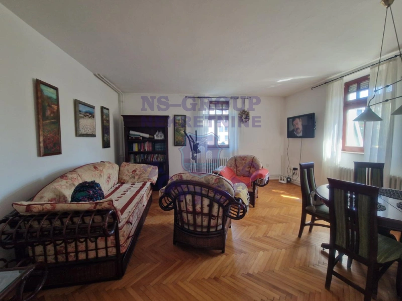 stan na prodaju Novi Sad, 64m2 577826