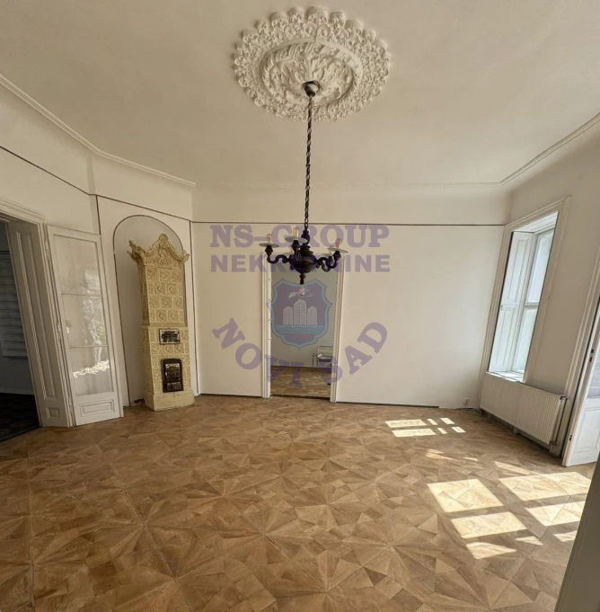 stan za izdavanje Novi Sad, 200m2 17464