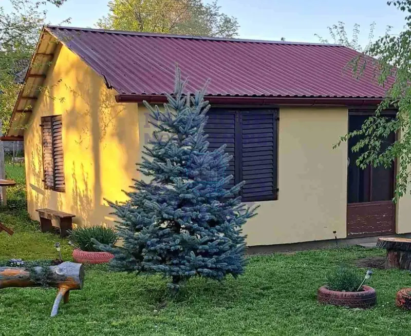 Kuća na prodaju Krušedol 30m2, 577724