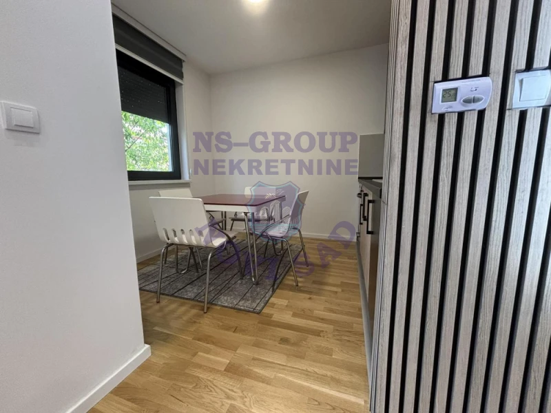 Stan na prodaju Novi Sad 40m2, 577926
