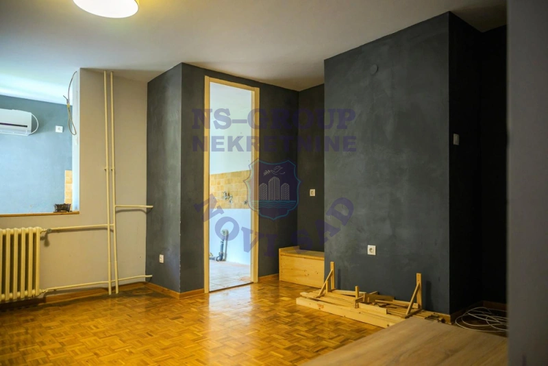 stan na prodaju Novi Sad, 63m2 577931